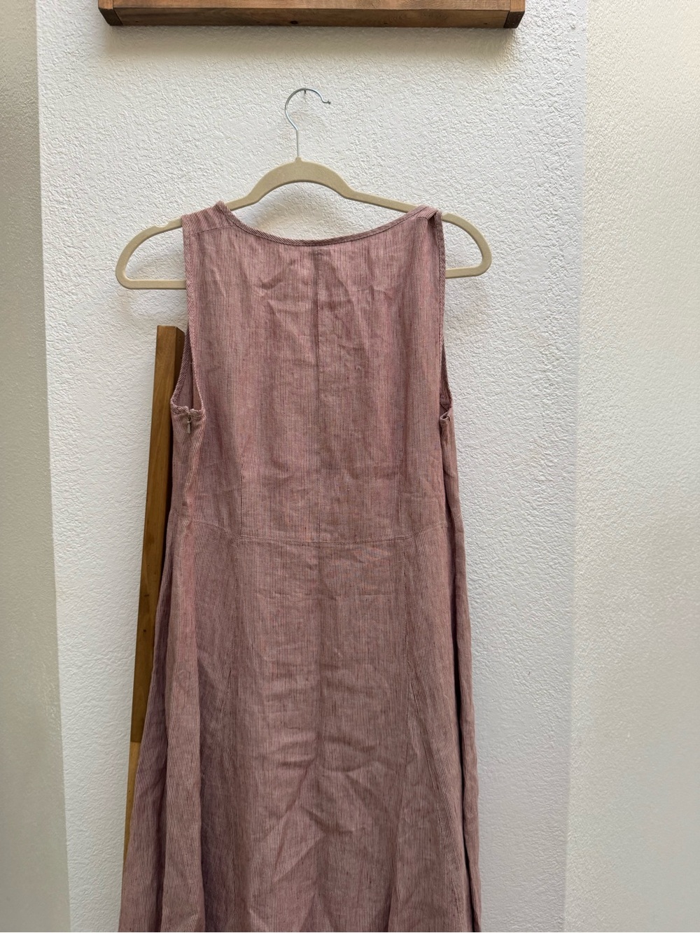 Poetry Yarn Dyed Linen V-Neck Maxi Dress in Red Minimalist Summer - Picture 14 of 16